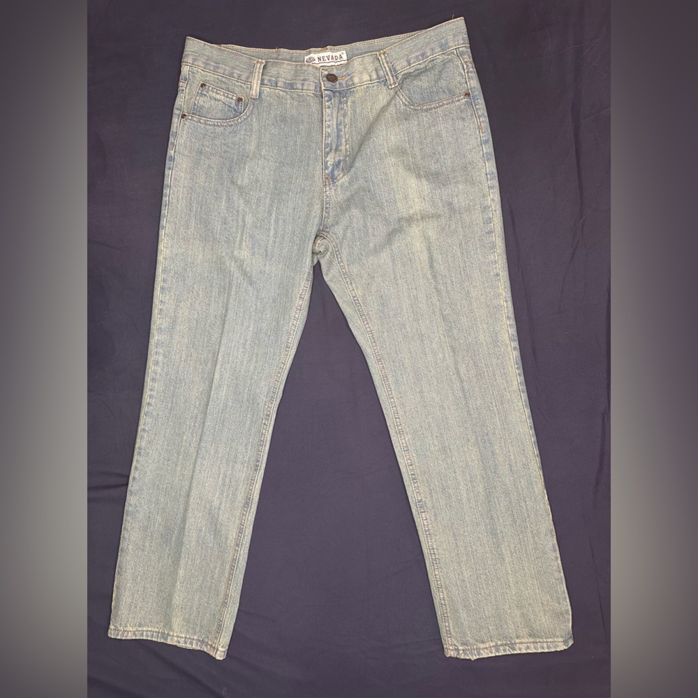 Nevada Men’s Light Wash Denim Jeans – Classic Casual Style with Back Pockets